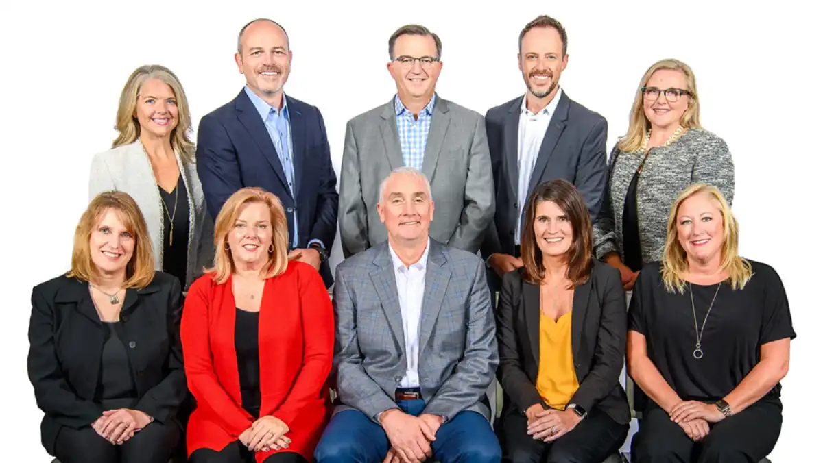 The 10 members of the Great Clips leadership team