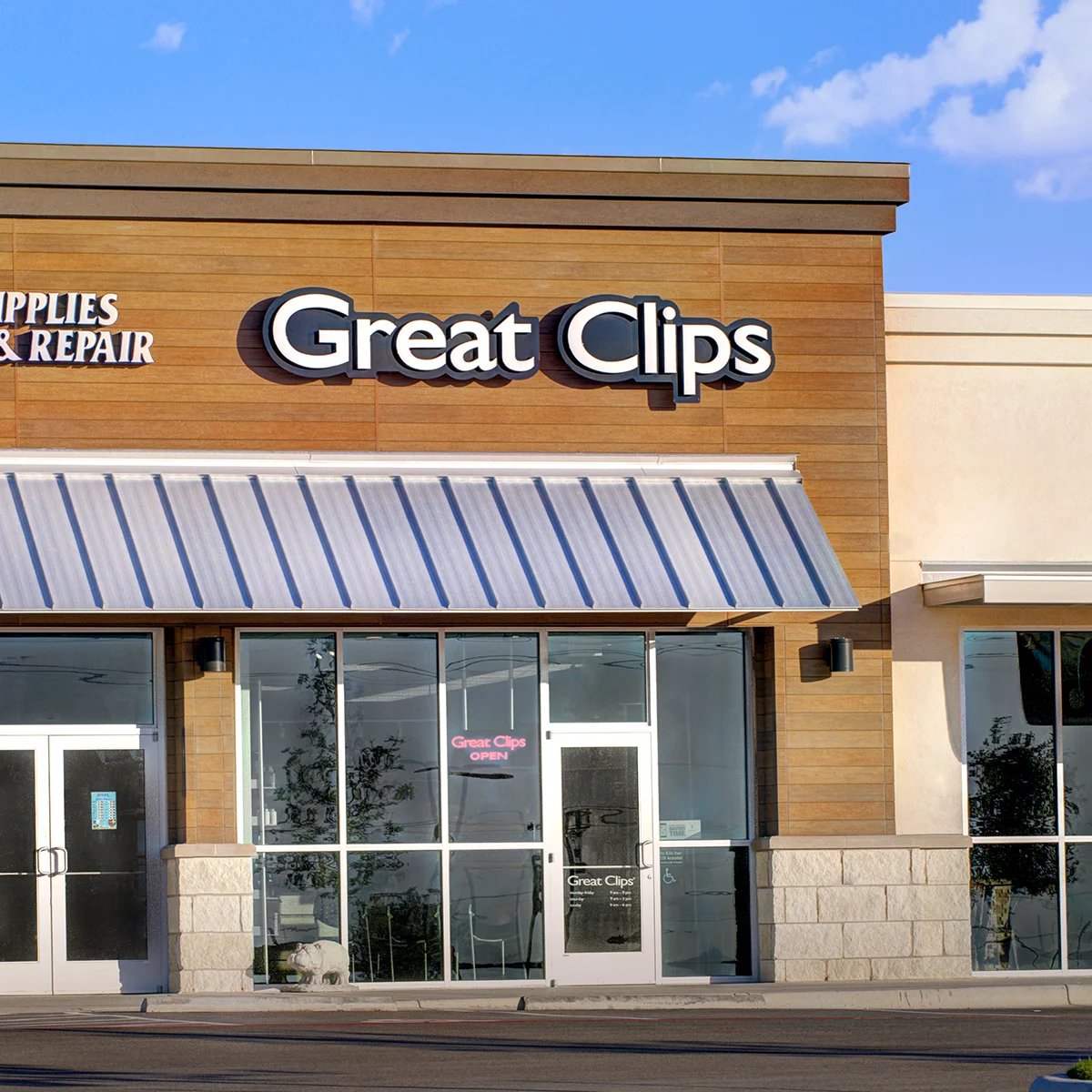 Real Estate and Franchise Leasing Information Great Clips Real Estate and Franchise Leasing Information Great Clips